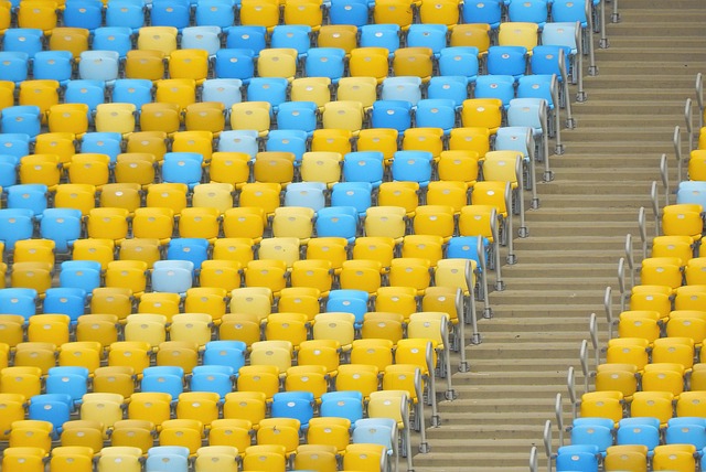 大巴黎官方：舍瓦利耶脚踝受伤接受治疗，杜埃正在恢复阶段